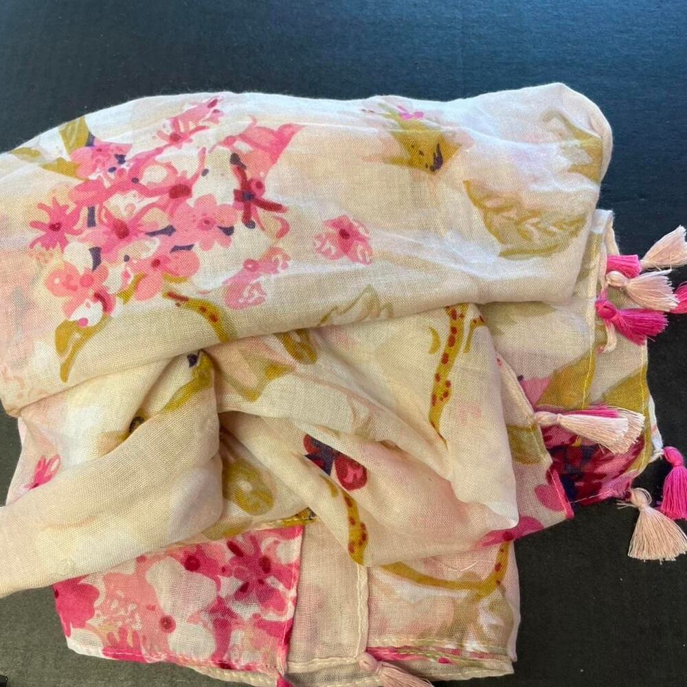 Copied - Pink and yellow floral scarf - Picture 2 of 2